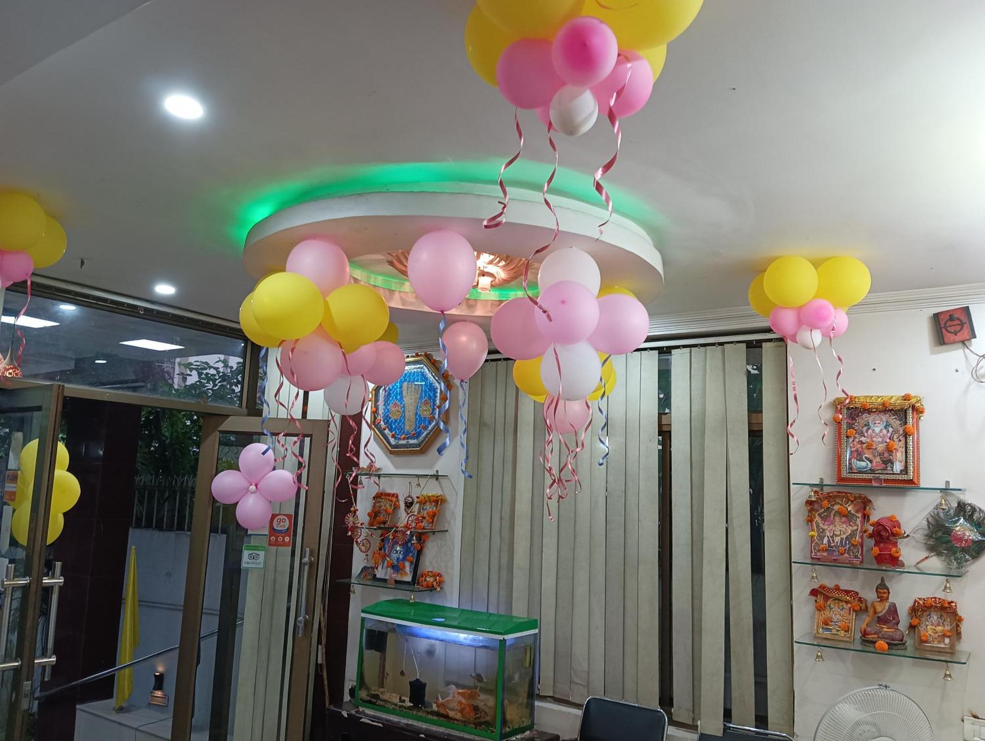 โรงแรมวิรัต อินน์ คยา ภายนอก รูปภาพ